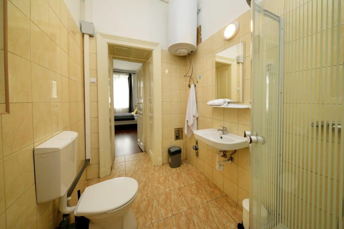 Large Cosy * Budapest