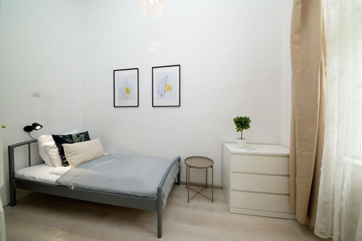 Large Cosy Apartment *